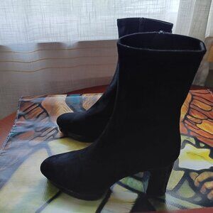 Donald Pliner Zaris Platform Bootie